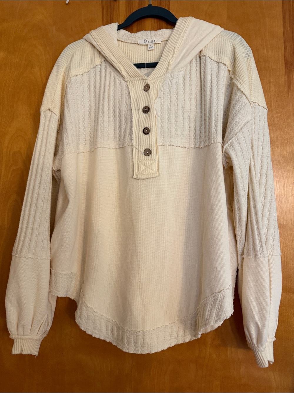 Oli & Hali Cream Knit Hoodie Pullover with Button Placket NEVER WORN